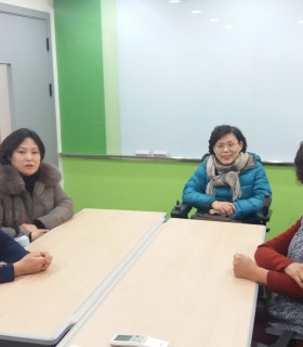 간담회.jpg